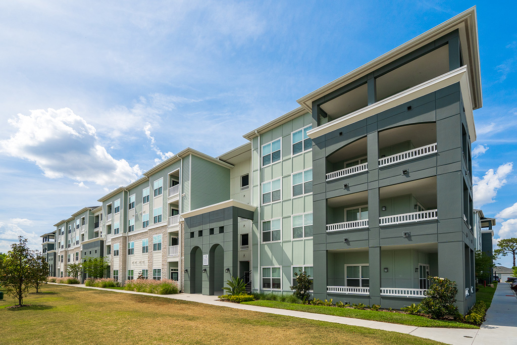 Photo of the Thrive Luxury Apartments property in Davenport, Florida
