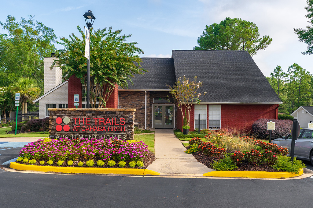 Photo of the front office at the Trails at Cahaba River property in Birmingham, Alabama.