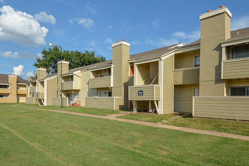 Photo of the Riverchase property in Tulsa, Oklahoma.